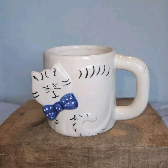 3D Smile White Cat Mug Ceramic Coffee Cup - Picture 1 of 6
